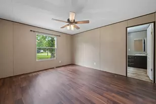 42 County Rd 2802, Cleveland, TX 77327 - Photo 14