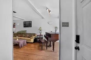 915 Oak Cliff Dr, Grapevine, TX 76051 - Photo 10