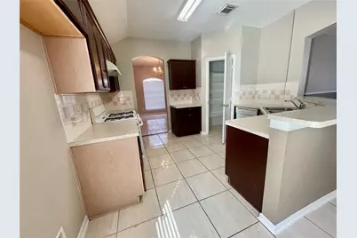 9135 Gianna Court, Houston, TX 77083 - Photo 6