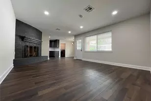 10903 Albury Dr, Houston, TX 77096 - Photo 12