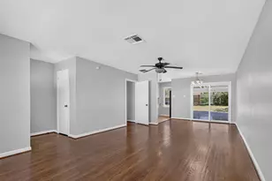1409 Wycliffe Dr, Houston, TX 77043 - Photo 4