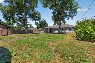 1409 Wycliffe Dr, Houston, TX 77043 - Photo 24