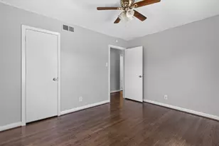 1409 Wycliffe Dr, Houston, TX 77043 - Photo 20