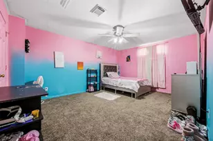 924 Chad Ln, Baytown, TX 77521 - Photo 22