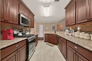 3413 Blue Wing Dr, Dickinson, TX 77539 - Photo 20