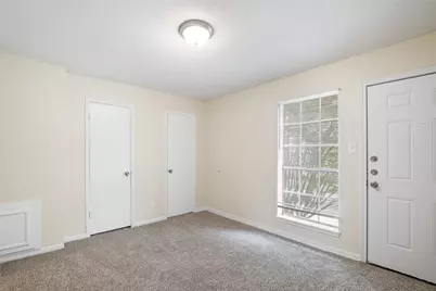 14759 Perthshire Road, Houston, TX 77079 - Photo 6