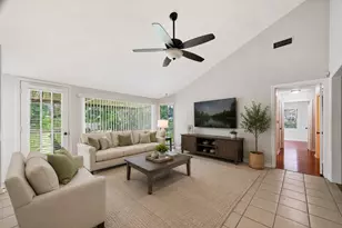5114 Beechnut St, Houston, TX 77096 - Photo 4