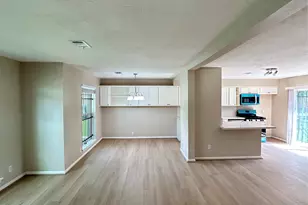 10911 Lockgate Ln, Houston, TX 77048 - Photo 6