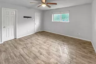 12019 New Brunswick Dr, Houston, TX 77089 - Photo 10