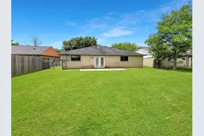 12019 New Brunswick Drive, Houston, TX 77089 - Photo 16