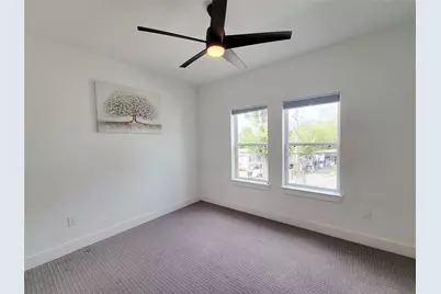 5019 Creekmont Drive, Houston, TX 77091 - Photo 22