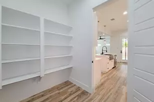 5019 Creekmont Dr, Houston, TX 77091 - Photo 14