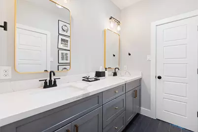 7033 Avenue L, Houston, TX 77011 - Photo 30
