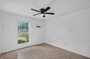 10407 Waving Fields Dr, Houston, TX 77064 - Photo 6