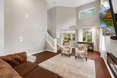 123 Sheerborne Court, The Woodlands, TX 77382 - Photo 6