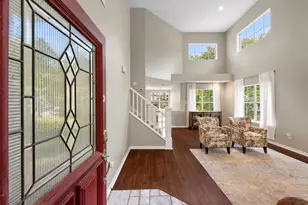 123 Sheerborne Ct, The Woodlands, TX 77382 - Photo 4