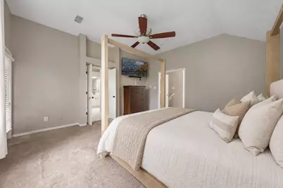 123 Sheerborne Court, The Woodlands, TX 77382 - Photo 12
