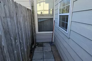 13122 Stratford Skies Ln, Houston, TX 77072 - Photo 34