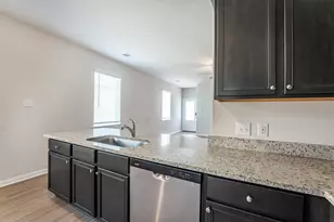 15419 Maple Ter Dr, Conroe, TX 77303 - Photo 12
