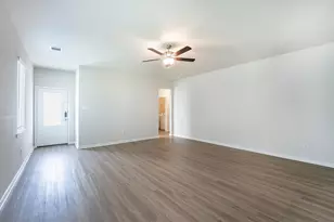 15419 Maple Ter Dr, Conroe, TX 77303 - Photo 6