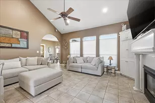 2810 Chasse Ridge Dr, Orange, TX 77632 - Photo 8