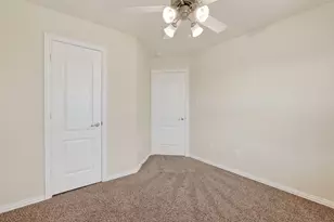 2237 Ivy Wall Dr, Conroe, TX 77301 - Photo 20