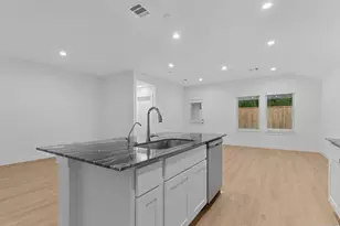 9018 Rose Water Trl, Rosharon, TX 77583 - Photo 12