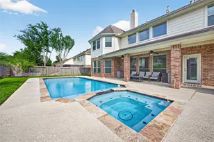 21002 Mallard Cove Ct, Richmond, TX 77407 - Photo 2