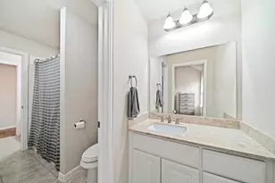 4210 Moss Cove Ct, Sugar Land, TX 77479 - Photo 32