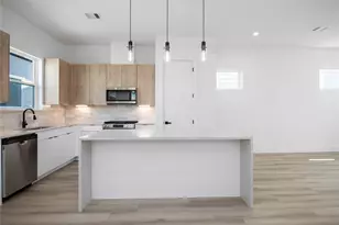 6735 Peerless St, Houston, TX 77021 - Photo 10