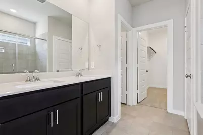 11422 Dark Amethyst Drive, Houston, TX 77048 - Photo 12