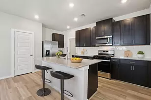 11422 Dark Amethyst Dr, Houston, TX 77048 - Photo 4