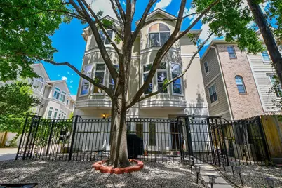 1025 Marconi Street, Houston, TX 77019 - Photo 1