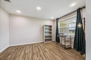 405 N Fulton St, Texas City, TX 77591 - Photo 12