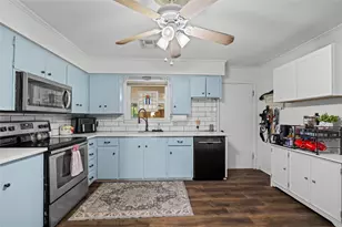 355 N Monroe St, La Grange, TX 78945 - Photo 8