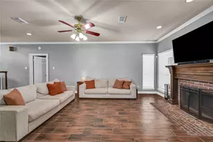 105 Thyme Trail, Lake Jackson, TX 77566 - Photo 8