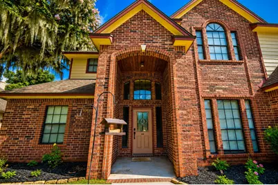 105 Thyme Trail, Lake Jackson, TX 77566 - Photo 2