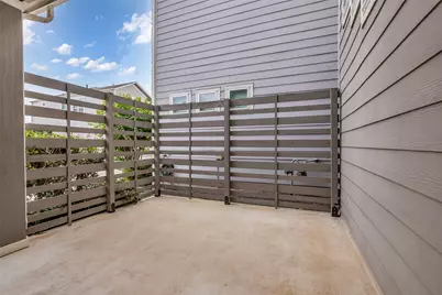 10004 Steeple Farms Drive, Houston, TX 77080 - Photo 4