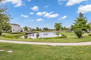 10004 Steeple Farms Dr, Houston, TX 77080 - Photo 32