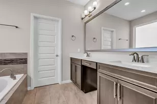 10004 Steeple Farms Dr, Houston, TX 77080 - Photo 22