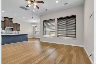 10004 Steeple Farms Drive, Houston, TX 77080 - Photo 16