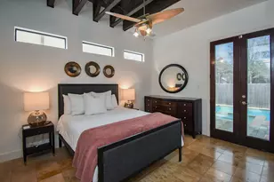 9410 Shady Ln Ct, Houston, TX 77063 - Photo 32