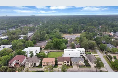 9410 Shady Lane Court, Houston, TX 77063 - Photo 48