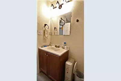 5811 Eastwood Street, Houston, TX 77021 - Photo 6