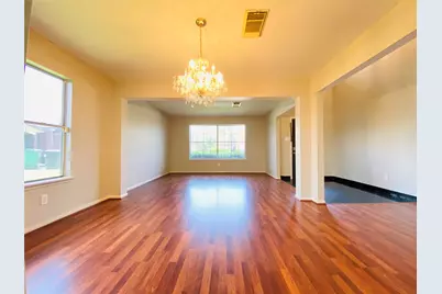 11019 Cayman Mist Drive, Houston, TX 77075 - Photo 10