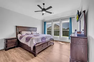 2502 Ocean Key Dr, Texas City, TX 77568 - Photo 14