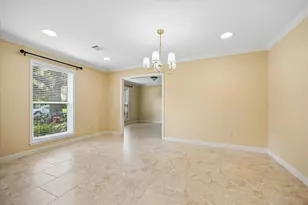 10814 Overbrook Ln, Houston, TX 77042 - Photo 8