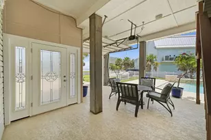 1315 Wahini St, Galveston, TX 77554 - Photo 32