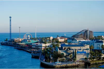 822 Cedar Road, Clear Lake Shores, TX 77565 - Photo 18