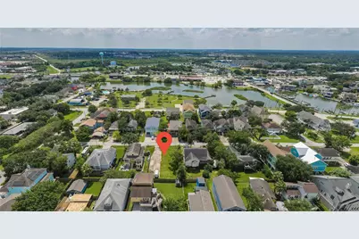 822 Cedar Road, Clear Lake Shores, TX 77565 - Photo 2